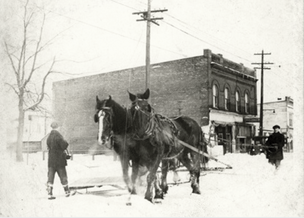 1923: Major snowfall in Sault Ste. Marie